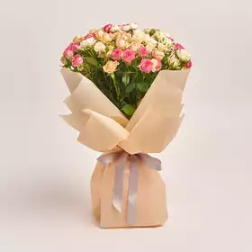 Bouquet of 15 Roses spray mix