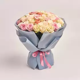 Bouquet of 51 peony Roses mix