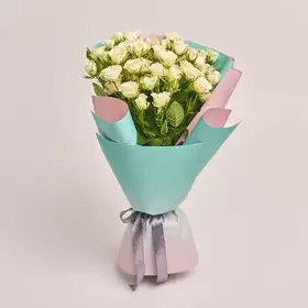 Bouquet of 15  White Roses Spray