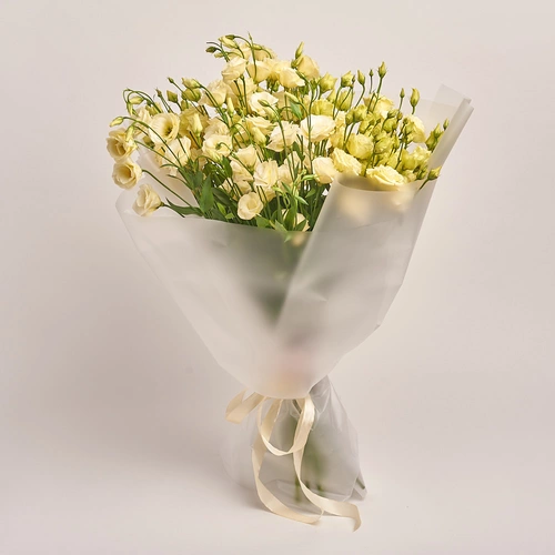 Зображення товару Букет 15 Кремових Еустом, пакування: Прозора, артикул: 2556