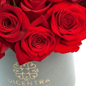 Коробка 31 Червона Троянда Гран Прі