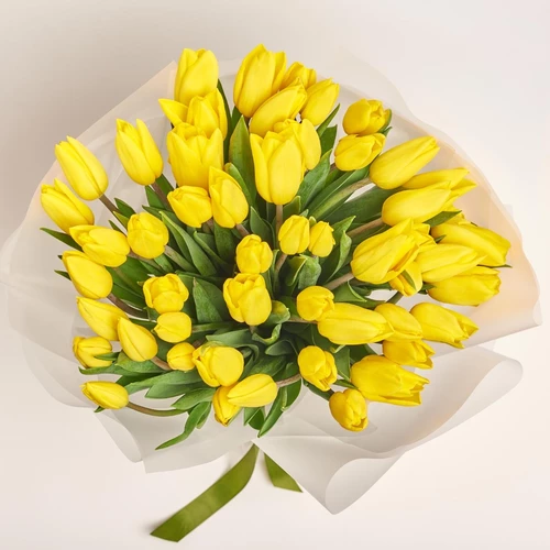 Product image Bouquet 51 Yellow tulip, packaging: Transparent, vendor code: 2289