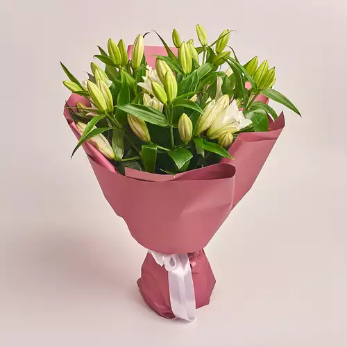 Bouquet of 11 White Lilies