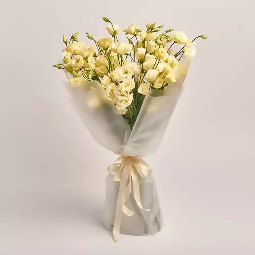 Product image Bouquet of 11 Cream Eustoma, packaging: Transparent, vendor code: 2104