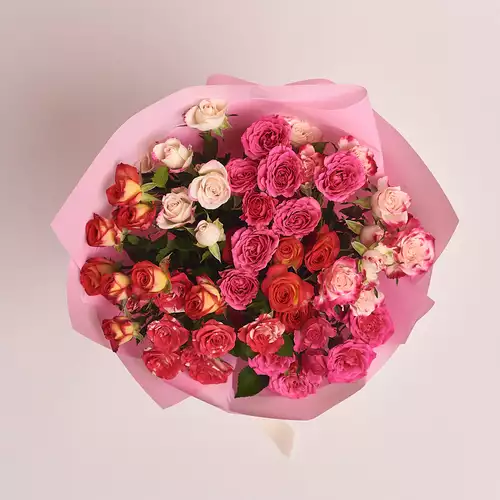 Product image Bouquet of 7 Roses spray mix, packaging: Pink, vendor code: 2314