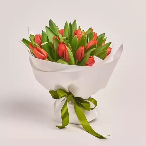 Product image Bouquet of 25 Red Tulips, packaging: White, vendor code: 2261