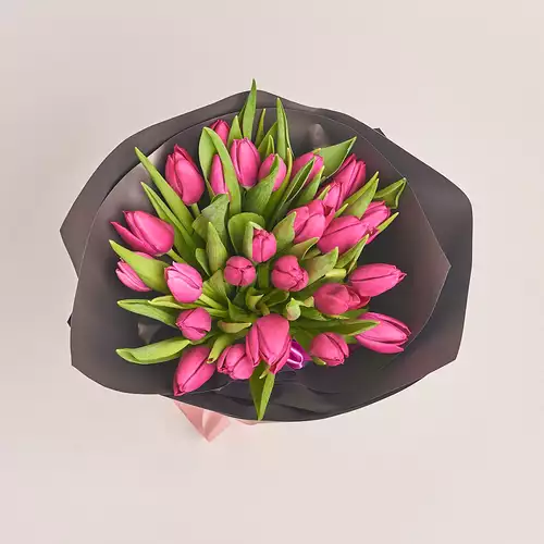 Product image Bouquet of 25 Hot pink Tulips, packaging: 
Graphite, vendor code: 2364