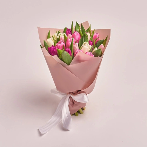 Product image Bouquet of 25 Tulips mix, packaging: Powder, vendor code: 2264