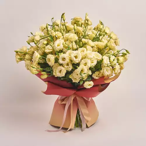 Product image Bouquet 51 Cream Eustoma, packaging: Gradiens pink, vendor code: 2558