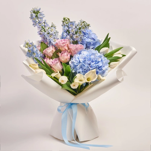 Product image Bouquet 715, packaging: White, vendor code: 2617