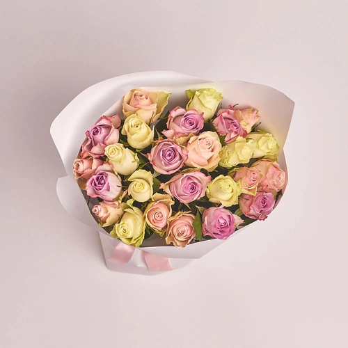 Product image Bouquet of 25 Roses mix Athena and Memory, packaging: White, vendor code: 2622