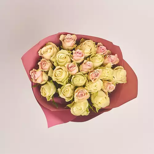 Product image Bouquet of 25 Roses mix Athena, packaging: Сraft, vendor code: 2635