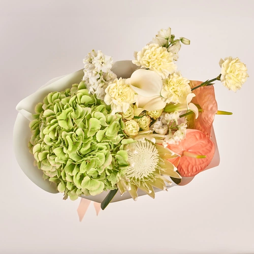 Product image Bouquet 718, packaging: White, vendor code: 2656