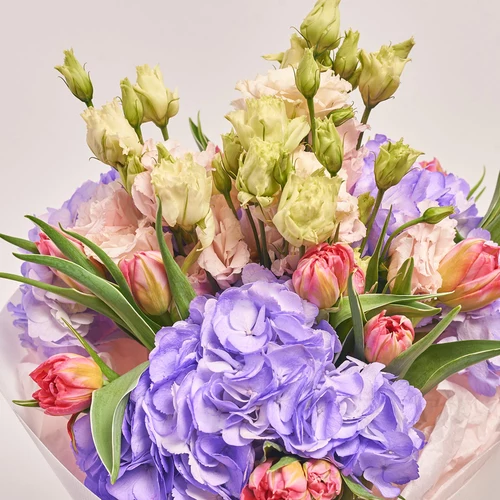 Product image Bouquet 719, packaging: White, vendor code: 2659