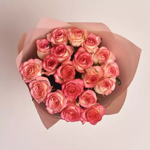 Product image Bouquet of 19 Roses Jumilia , packaging: Powder, vendor code: 2676