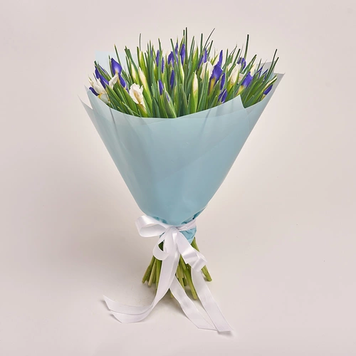 Product image Bouquet 51 Iris Mix, packaging: Blue, vendor code: 2735