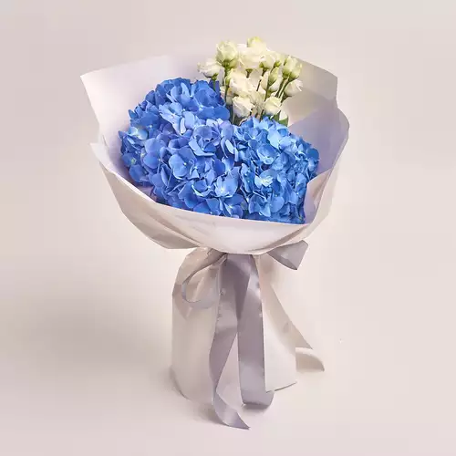 Product image Bouquet 3 Blue Hydrangeas and Eustoma, packaging: White, vendor code: 2745