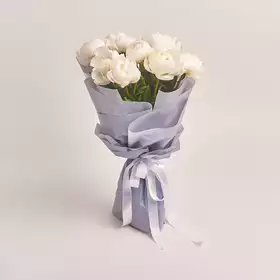 11 White Peonies Bouquet