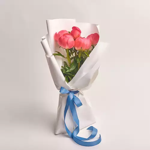 Product image Bouquet of 5 Coral Peonies, packaging: White, vendor code: 2757