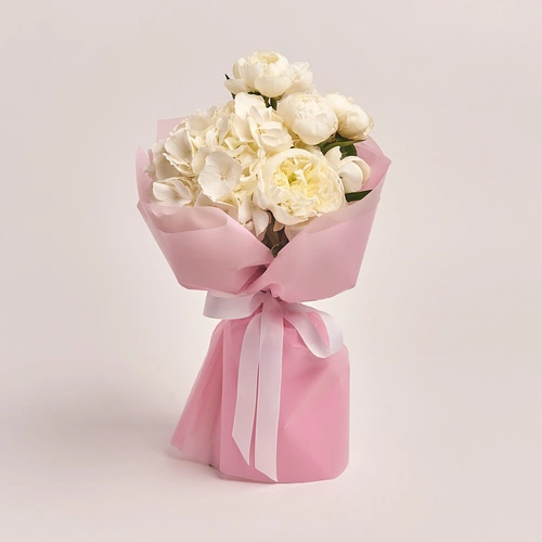 Product image Bouquet of 5 White Peonies and Hydrangea, packaging: Pink, vendor code: 2780