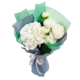 Bouquet of 5 White Peonies and Hydrangea 