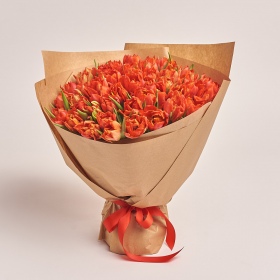 Букет 51 Красный пионовидный тюльпан