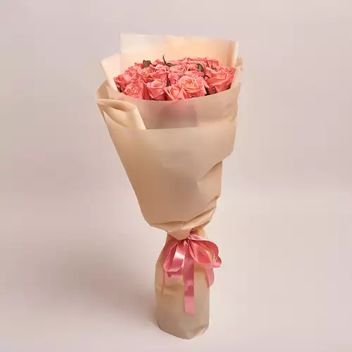 Product image Bouquet of 25 Coral Roses, packaging: Peach, vendor code: 2956