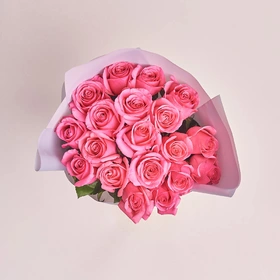 Bouquet of 19 Pink Roses