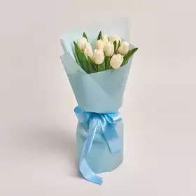 Bouquet of 11 White tulips