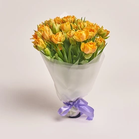 Букет 25 Помаранчевих піоновидних тюльпанів