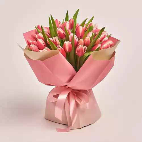 Product image Bouquet of 51 Rose-white Tulips, packaging: Gradiens pink, vendor code: 2990