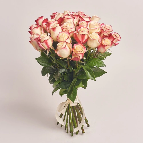 Product image Bouquet of 25 White-rose roses, packaging: Without packaging, vendor code: 3003