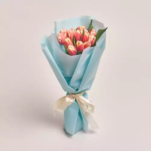 Product image Bouquet of 15 Rose-white Tulips, packaging: Blue, vendor code: 3008