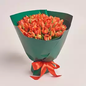Букет 35 Червоних піоновидних тюльпанів