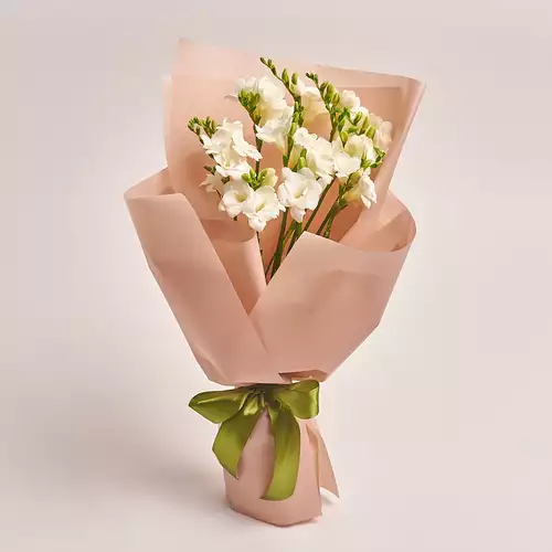 Product image Bouquet of 11 White Freesias, packaging: Powder, vendor code: 3018