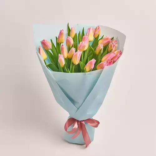 Product image Bouquet 25 Yellow-Pink Tulips, packaging: Blue, vendor code: 3079