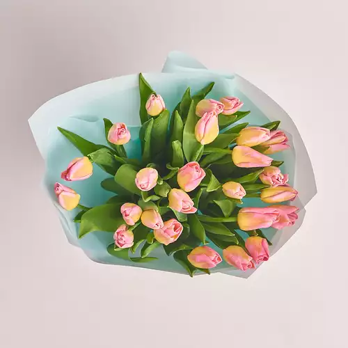 Product image Bouquet 25 Yellow-Pink Tulips, packaging: Blue, vendor code: 3079
