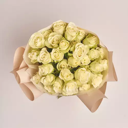 Изображение товара Букет 35 Роз Атена, упаковка: Тишью бежевый, артикул: 3137