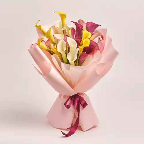 Product image Bouquet of 25 Callas mix, packaging: Composite light pink, vendor code: 3166