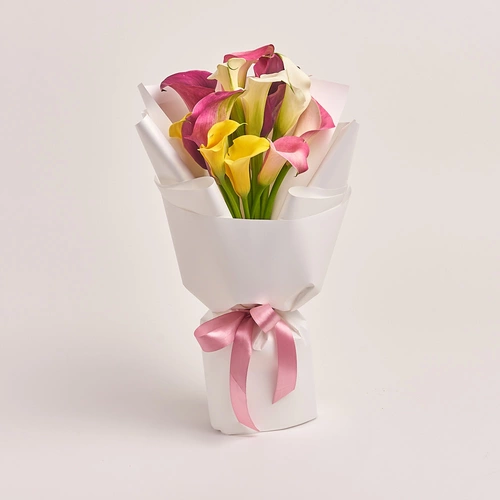 Product image Bouquet of 15 Callas mix, packaging: White, vendor code: 3167