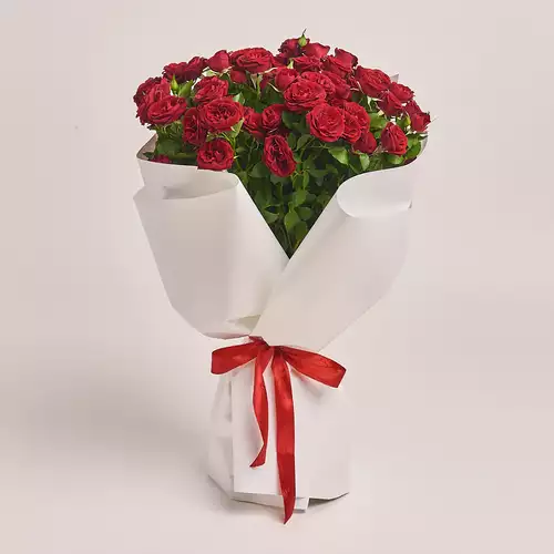 Product image Bouquet of 15  Red Roses Spray, packaging: White, vendor code: 3193