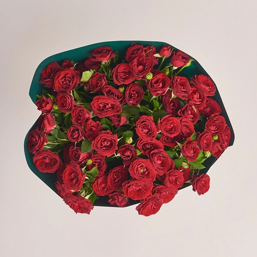 Product image Bouquet of 15  Red Roses Spray, packaging: Green, vendor code: 3193
