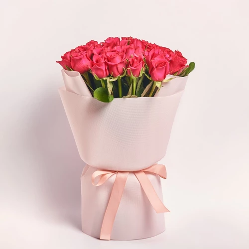 Product image Bouquet of 25 Ever Pink Roses, packaging: Kafin rose, SKU: 3203