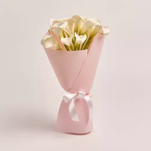 Product image Bouquet of 15 white Callas, packaging: Composite light pink, vendor code: 3212