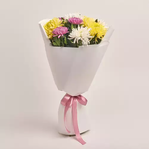 Product image Bouquet of 9  Single Chrysanthemums Mix, packaging: White, vendor code: 3224