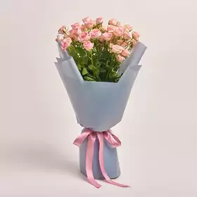 Bouquet of 15 Light Pink Roses Spray