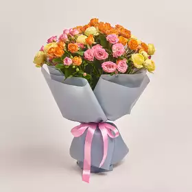 Bouquet of 15 bright Roses spray mix
