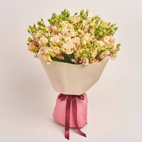 Product image Bouquet of 25 Peach Eustomas, packaging: Gradiens pink, vendor code: 3253