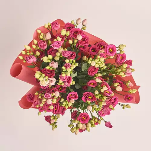 Product image Bouquet of 15 Red Eustomas, packaging: Kafin rust, vendor code: 3256