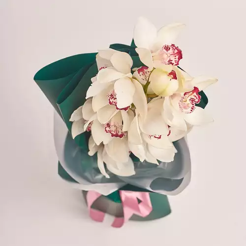 Product image Bouquet 1 White Cymbidium, packaging: Green, vendor code: 3262